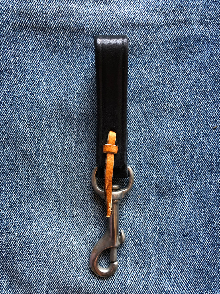 Loop Key Fob in Black Leather with Natural Rawhide